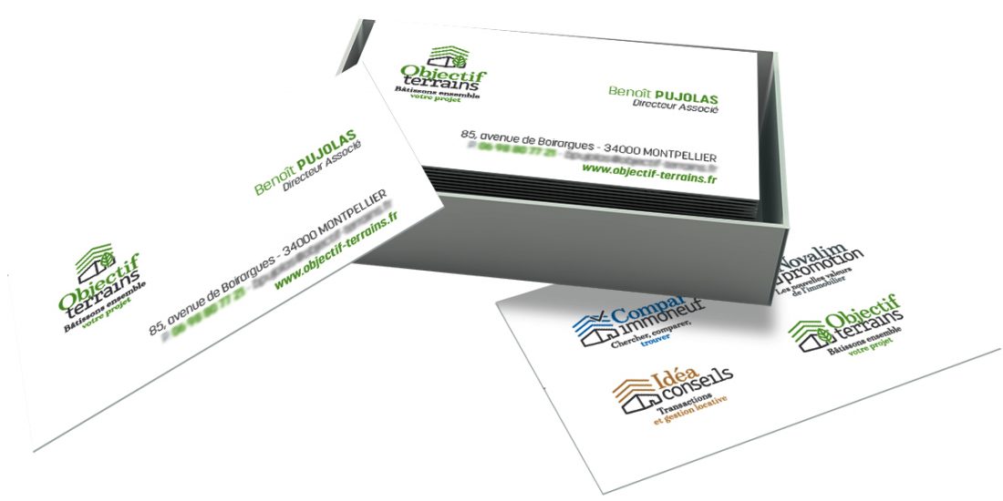 Carte de visite de l'entreprise Objectif Terrains faisant partie d'un groupe immobilier à Montpellier.
